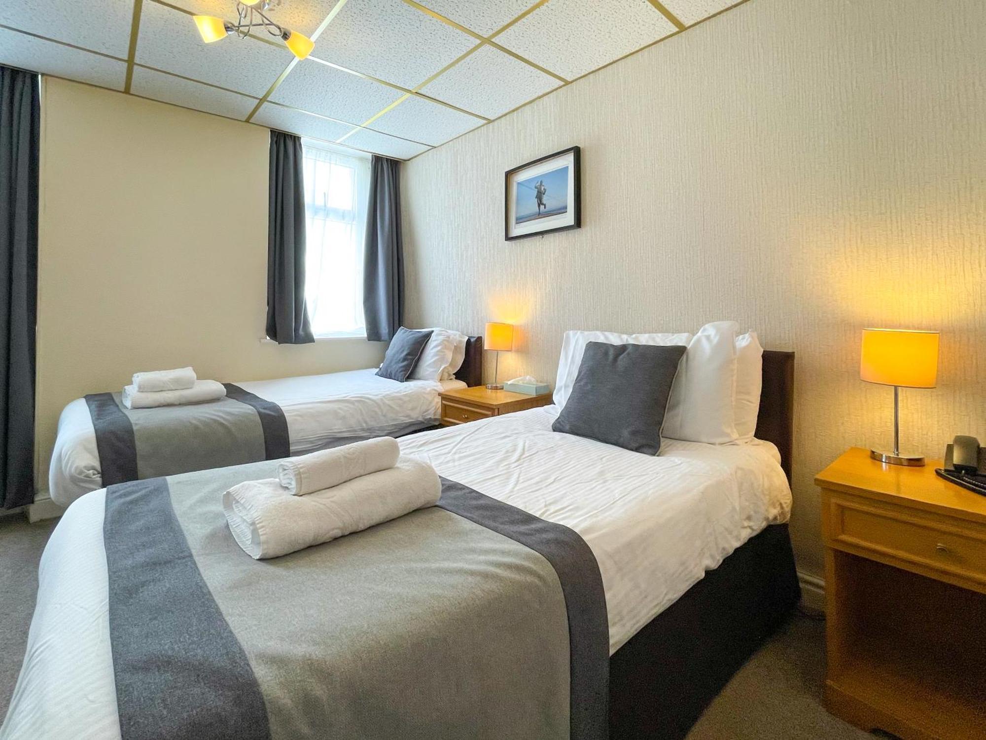 The Auckland Hotel Morecambe Εξωτερικό φωτογραφία